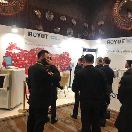 isaf exclusive 2019 04